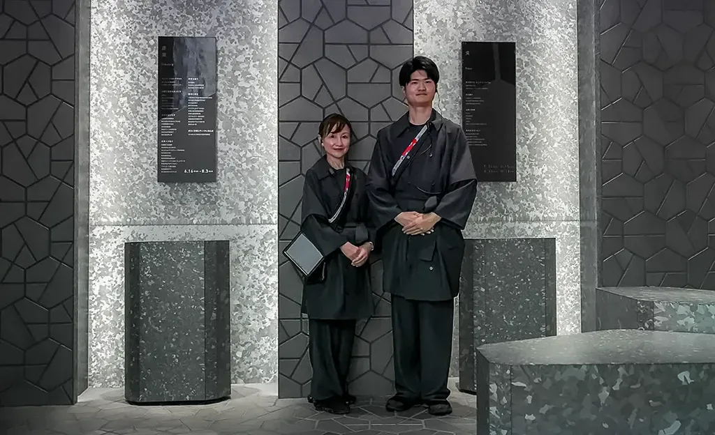 案内スタッフ